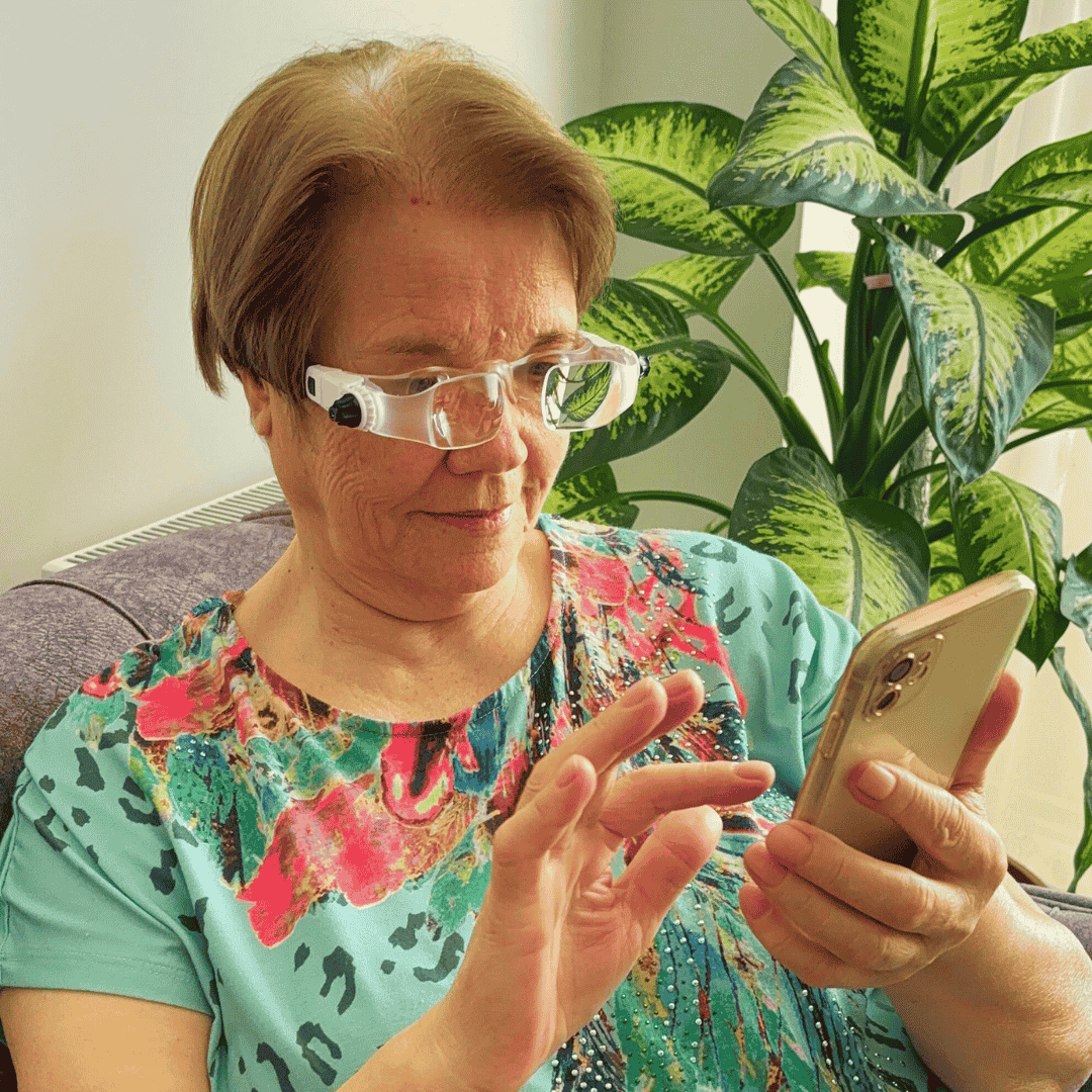 Büyüteçli Okuma Gözlüğü